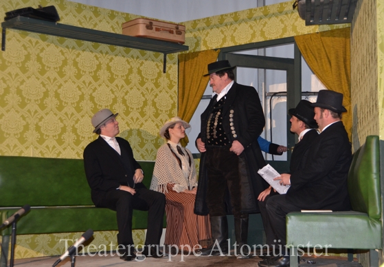 Image 10 of 20  -  239 kB