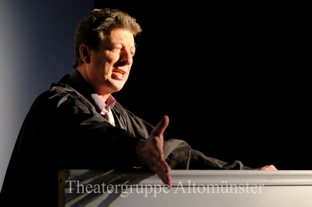 Image 18 of 32  -  151 kB
